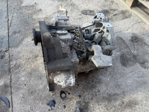 Mjenjac 77kw 6 Audi A3 2011 (fotografija 5)