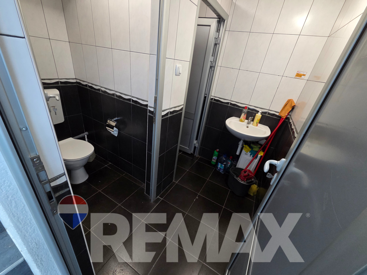 Višenamjenski prostor 54m2, centar, kod Narodnog pozorišta 10