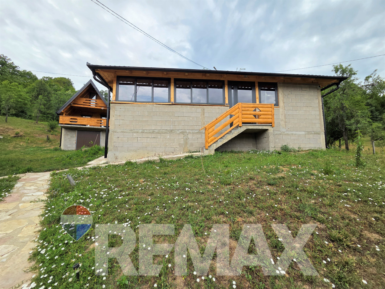 Investiciono imanje-2 bungalova,ladara,pecana,kuća,plac 3160m2 15