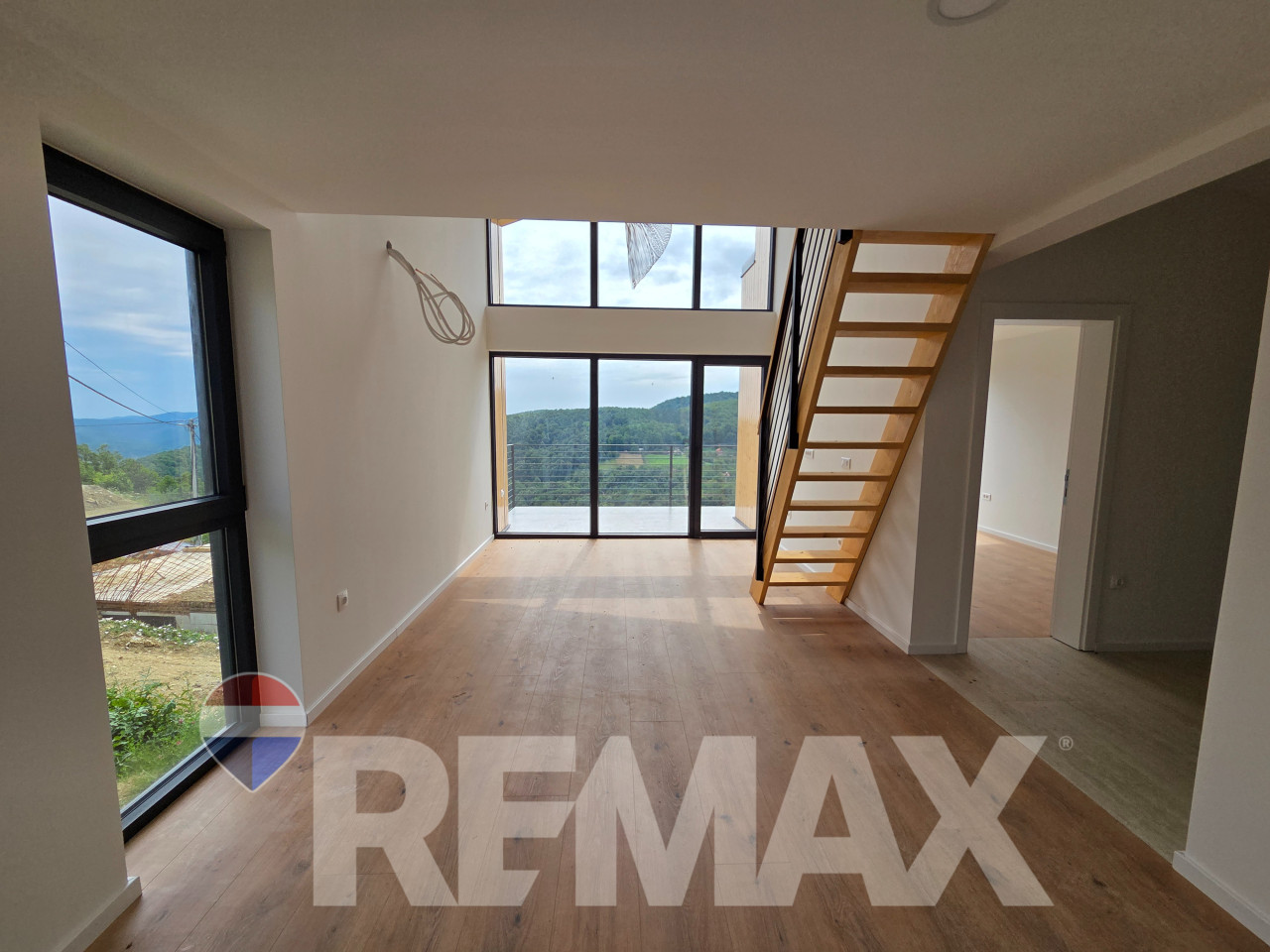 Dva nova objekta Nordikko na placu 904m2, Starčevica, investicija 9