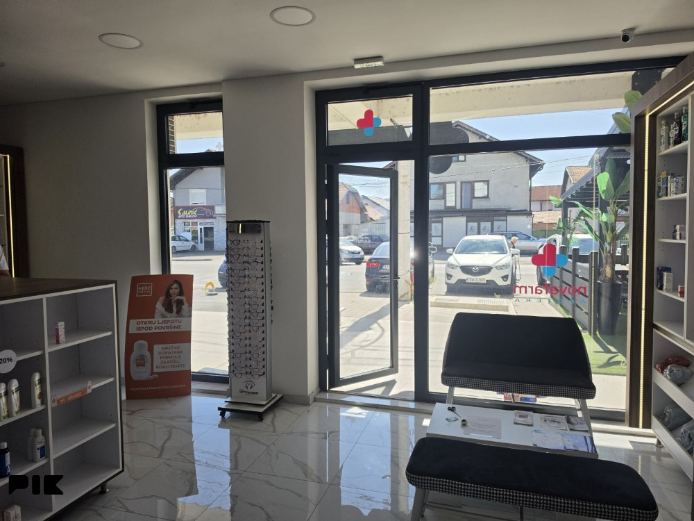 Poslovni prostor Trn 75m2 11