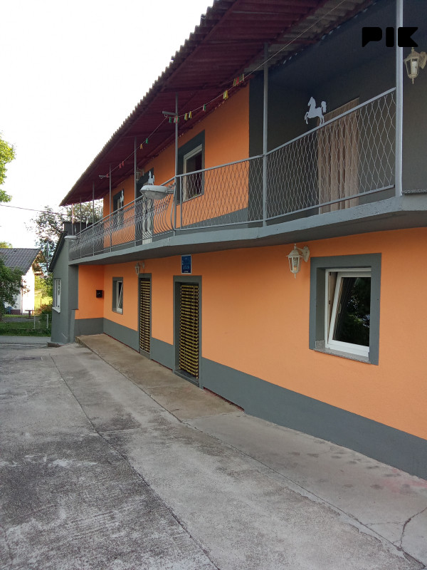SOBE ZA PRENOĆIŠTE 8