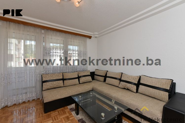 LUKAVAC - Kvalitetan trosoban stan 76 m2, sa garažom 6