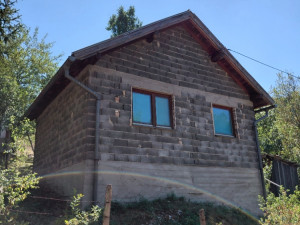Kuca sa zemljistem u naselju Turovi, Trnovo (RS) photo 3