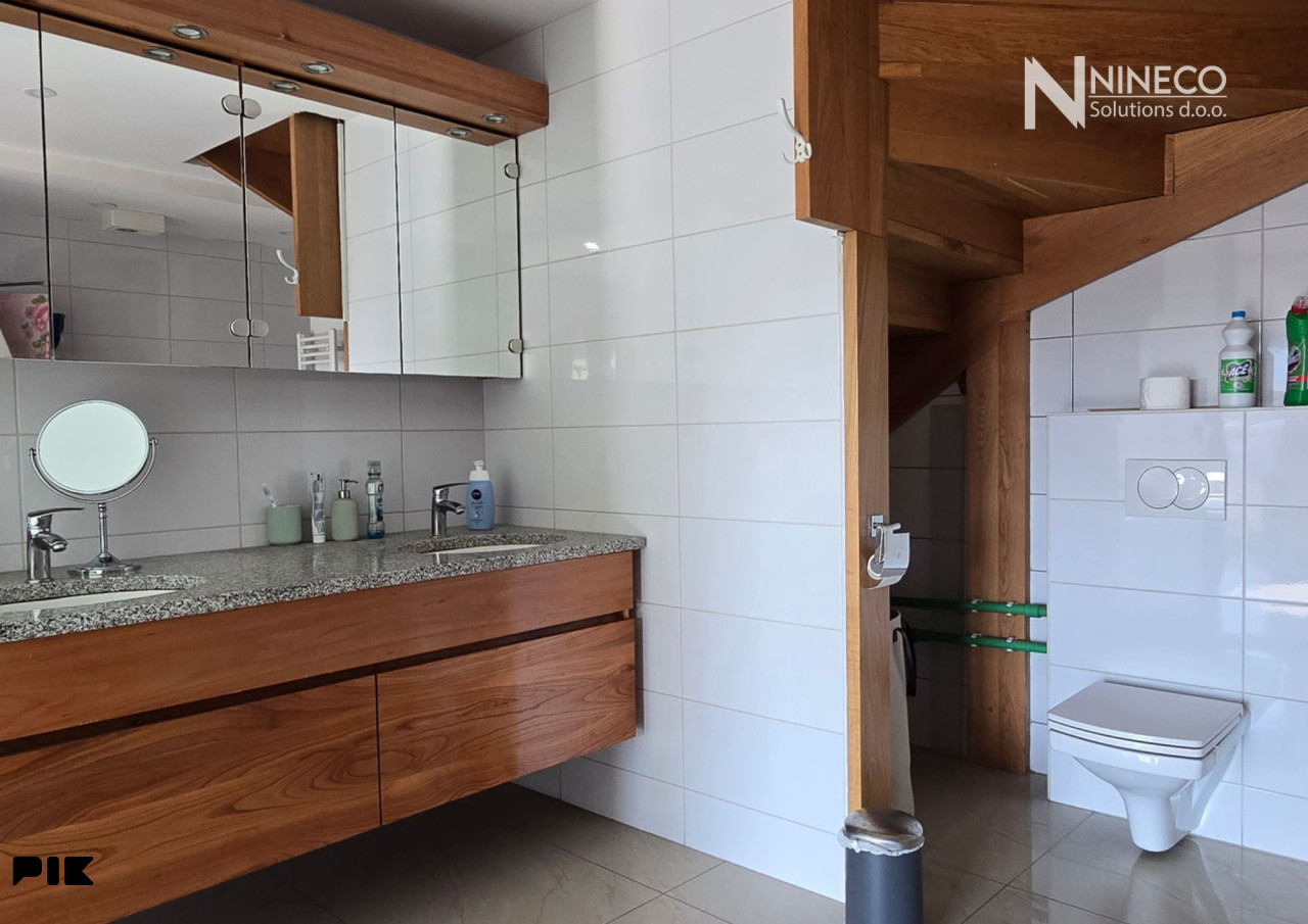 STAN - BANJA LUKA - 221 m2 8
