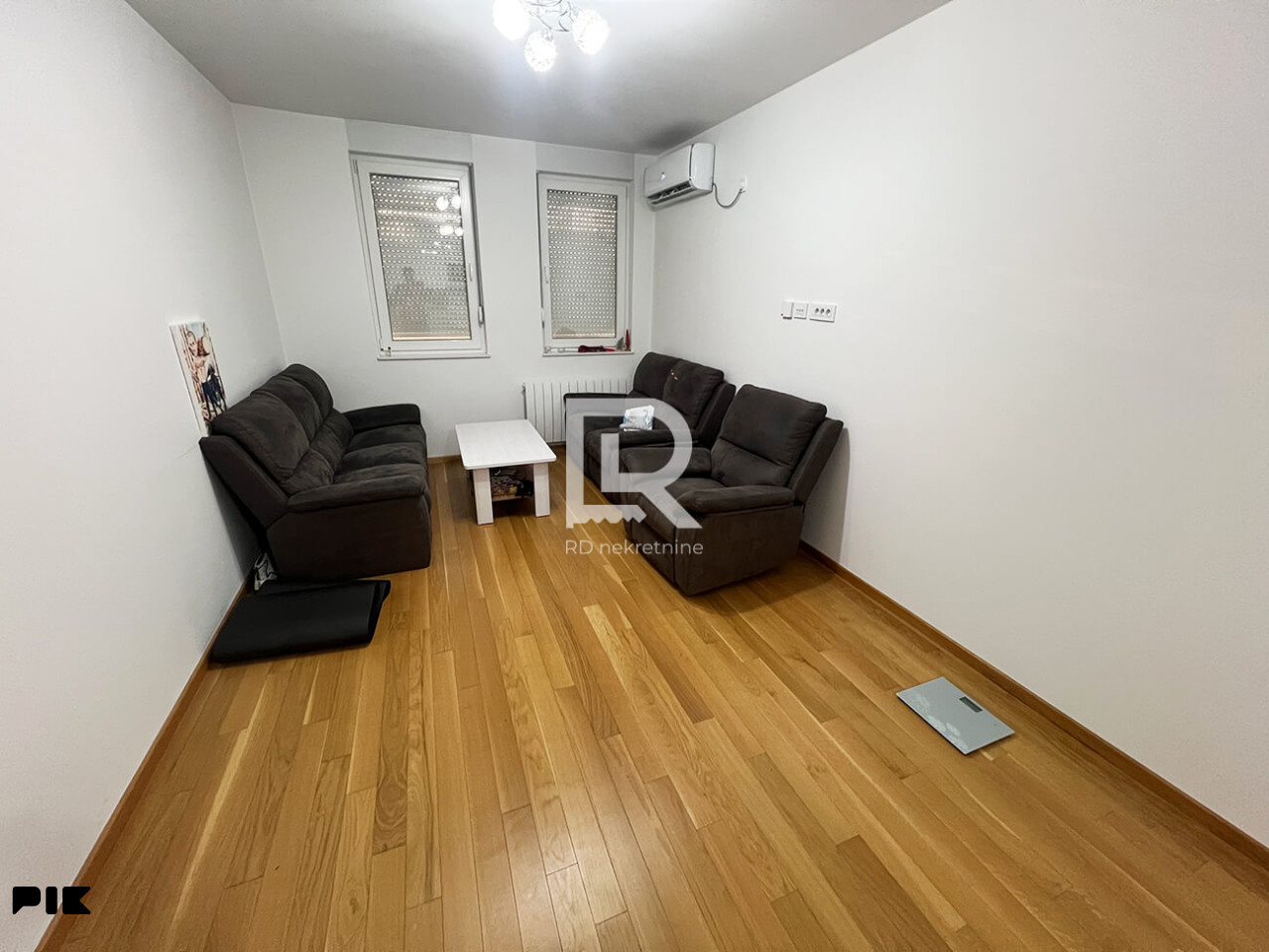 Iznajmljuje se trosoban stan 61 m2, City block 13