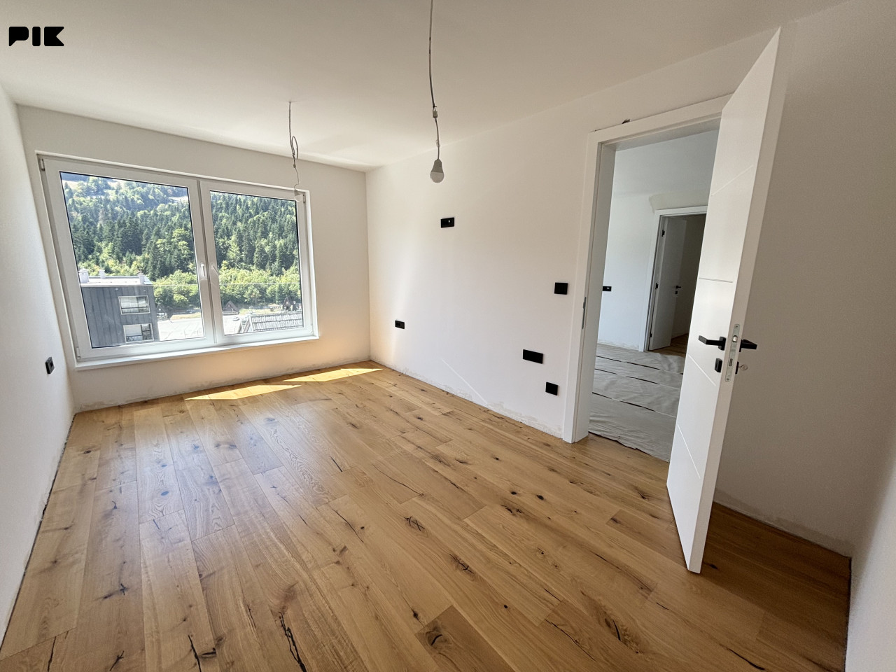 Bjelašnica 51 m2 trosoban sa balkonom Direktni pogled na stazu 14