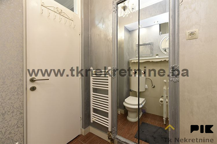 SJENJAK  - Ddizajnerski uređen, namješten dvosoban stan 55 m2 14