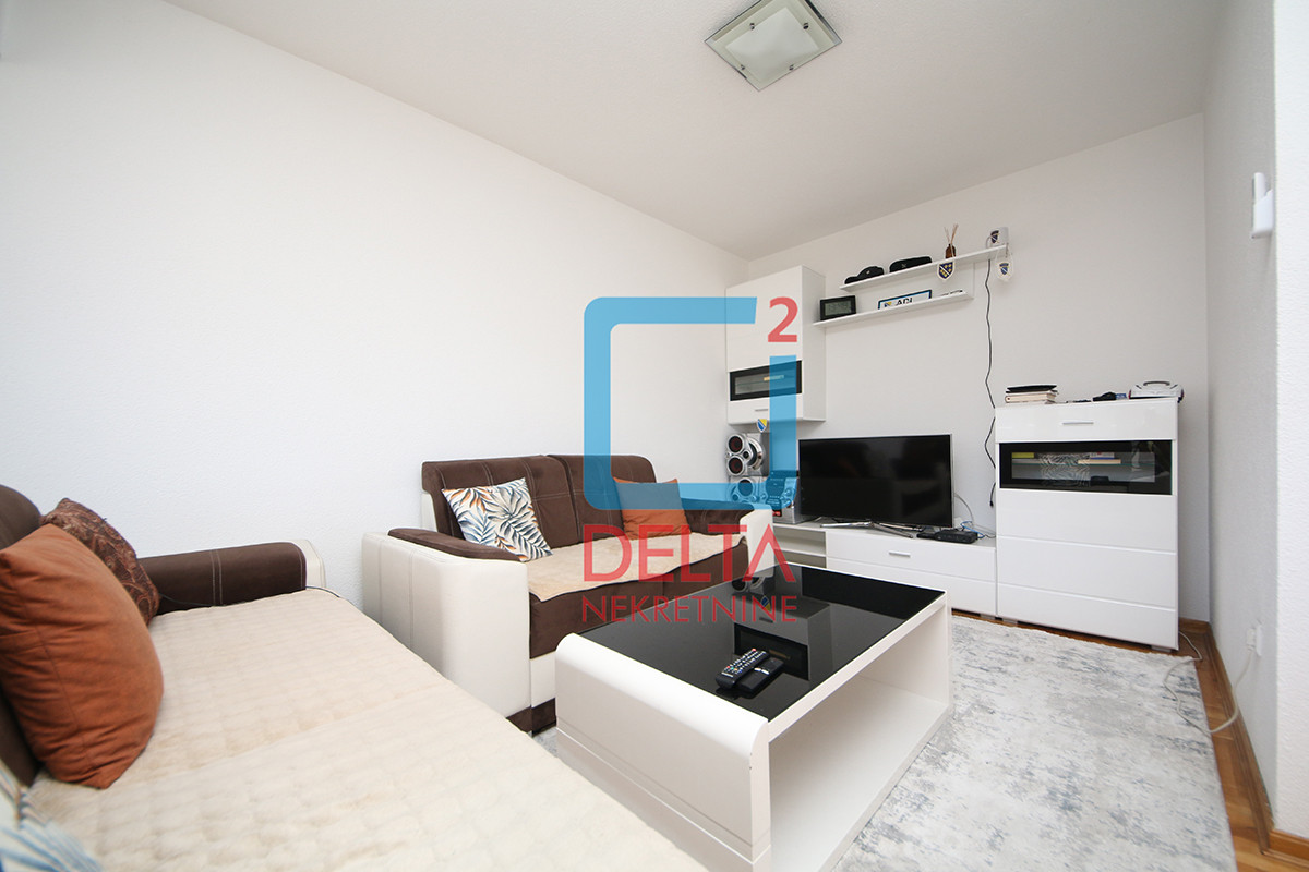 Namješten trosoban stan / 74m2 / Vogošća photo 4