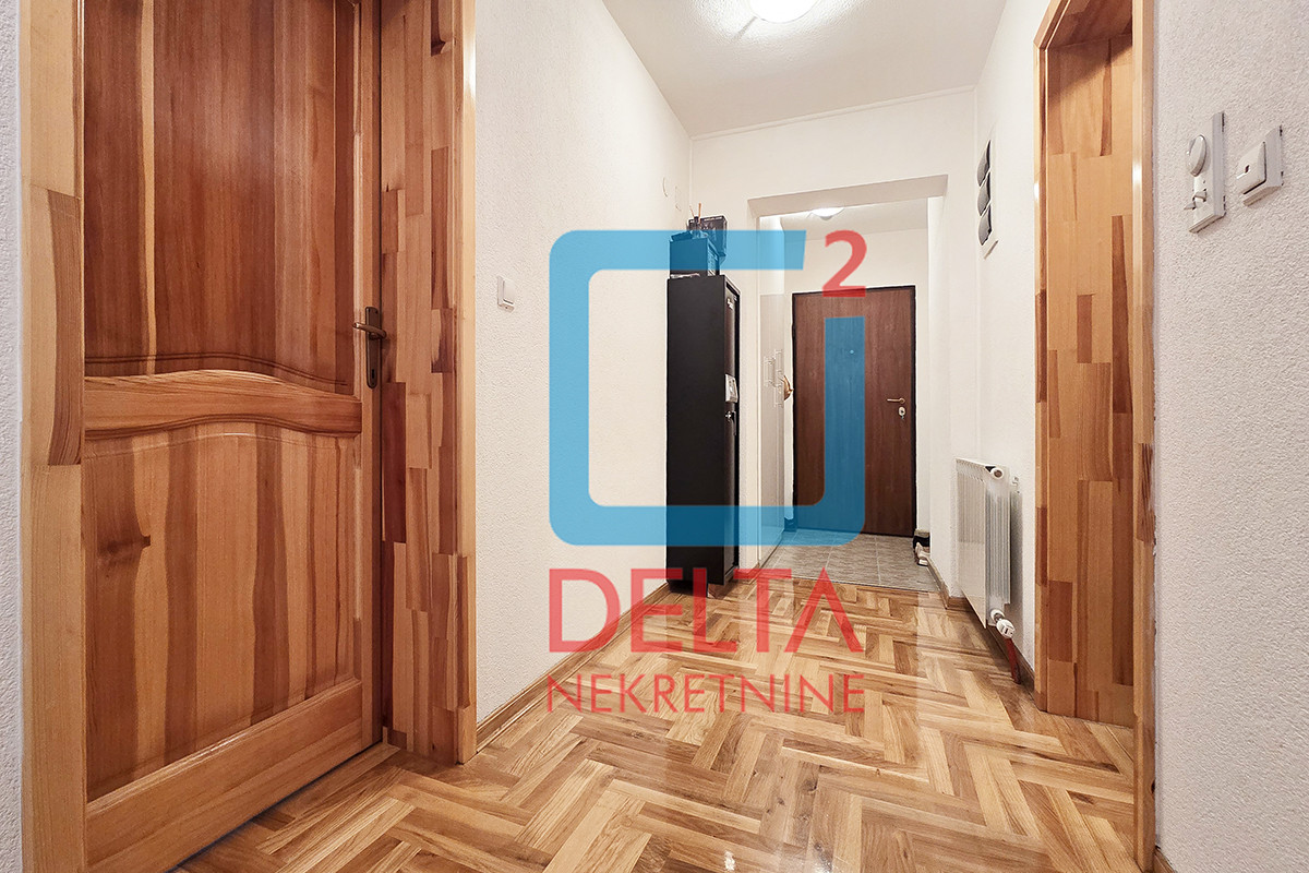 Namješten trosoban stan / 74m2 / Vogošća 14
