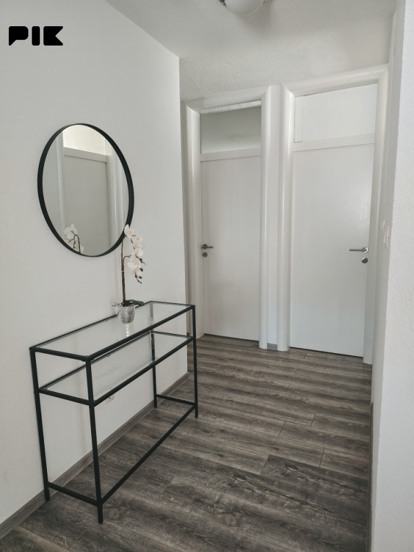 Stan Prozor 71m2 Renoviran Namjesten 4