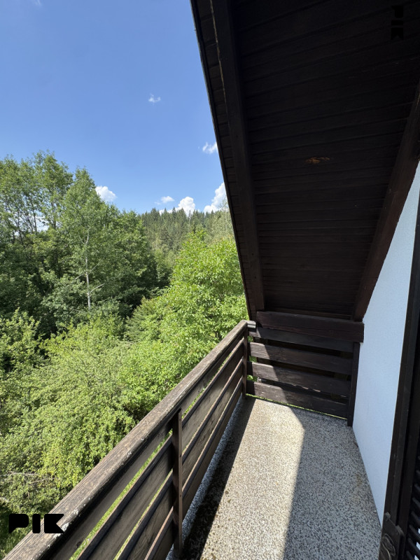 Prelijepa Kuća (Vikendica) Pale+2120m2 Ul. Solunskih dobrovoljaca 11