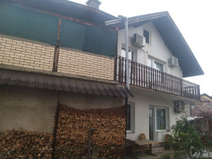 Dvospratna kuća u centru Maglaja photo 5