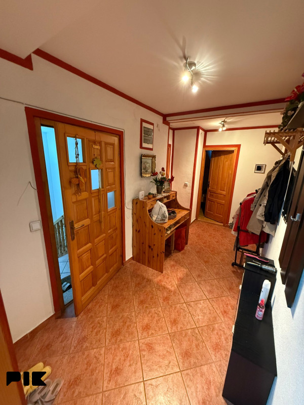Soba Istočno Sarajevo 75m2 3