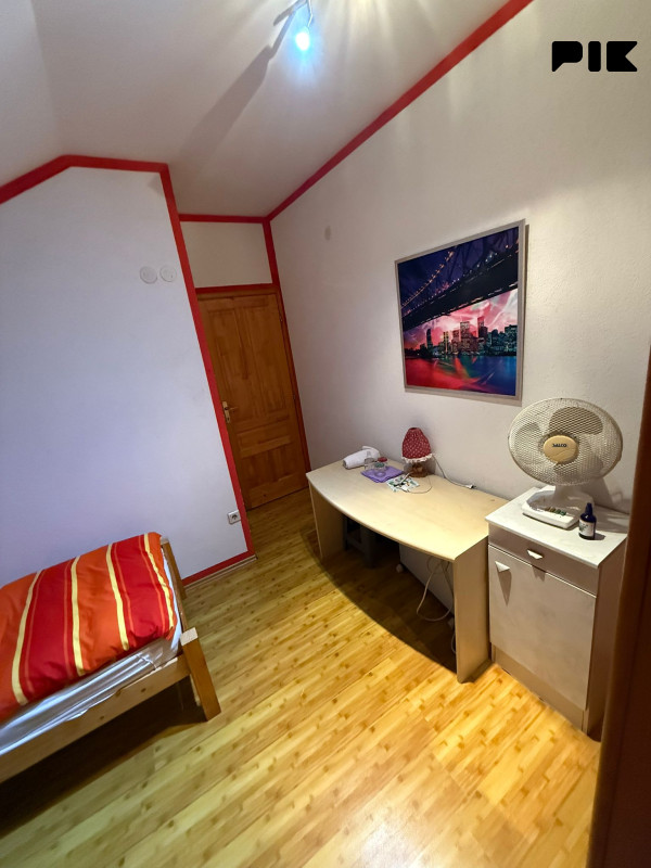 Soba Istočno Sarajevo 75m2 8
