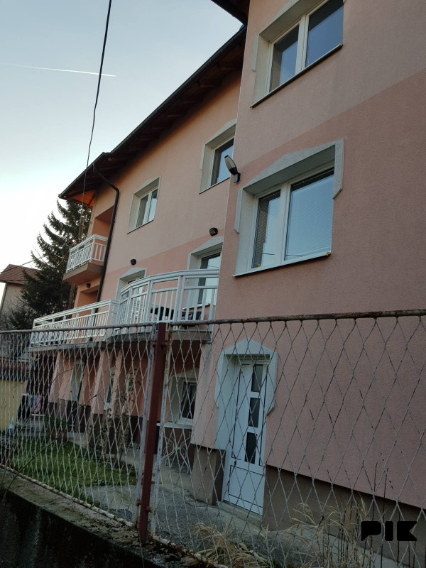 PRODAJA PROSTRANA PORODNIČNA KUCA - POFALIĆI 2