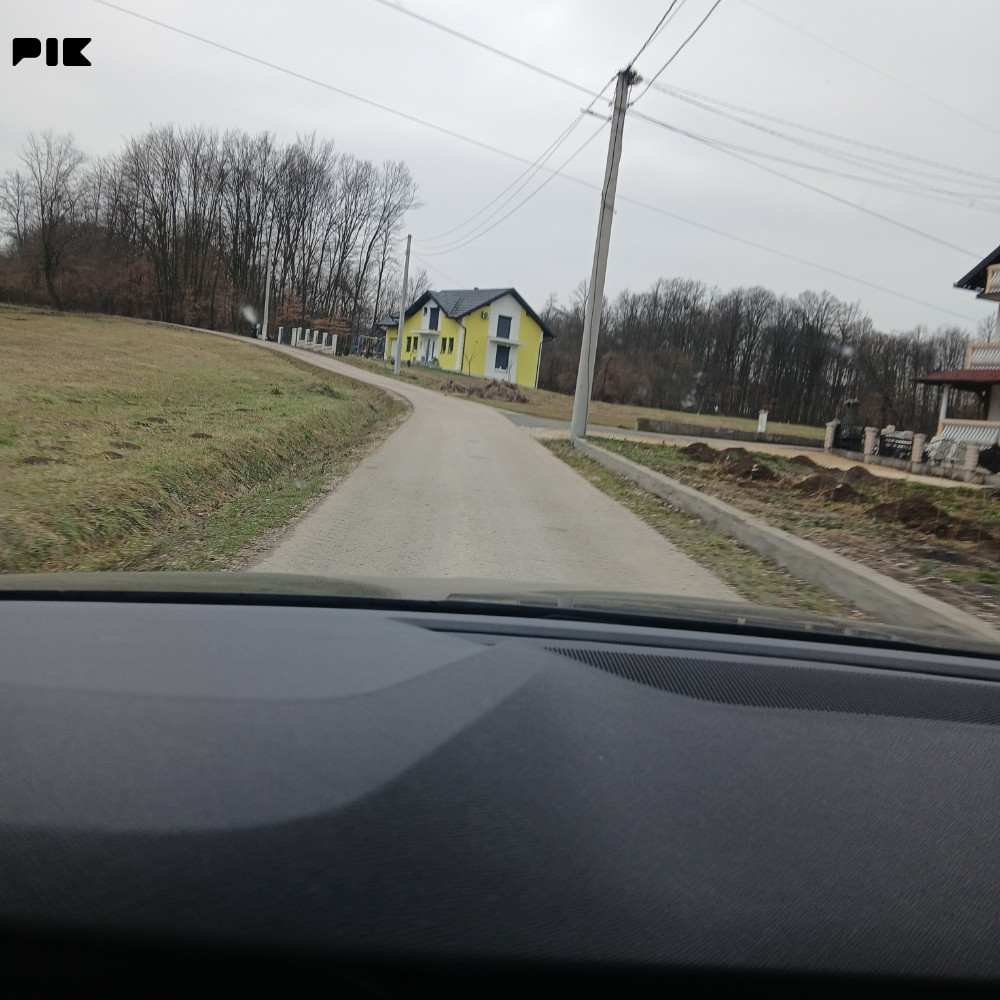 Zemljište Tešanj 4