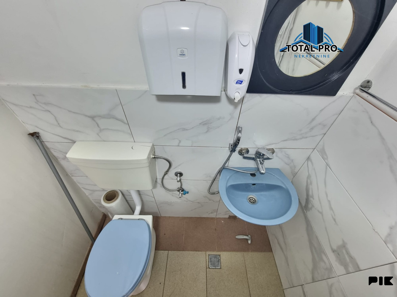 TOTAL PRO/ Poslovni prostor 31,5 m2 / Alipašino Polje B faza 8