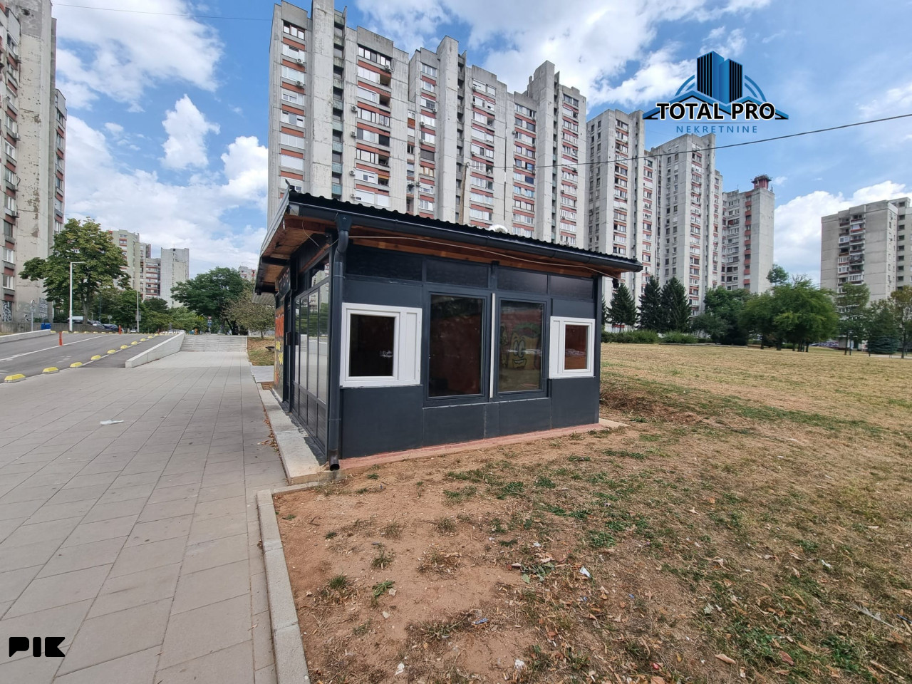 TOTAL PRO/ Poslovni prostor 31,5 m2 / Alipašino Polje B faza 10