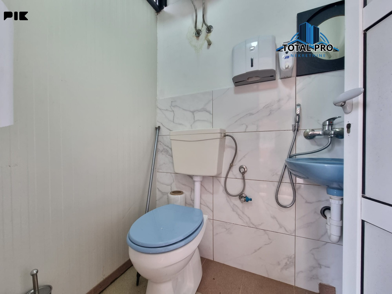 TOTAL PRO/ Poslovni prostor 31,5 m2 / Alipašino Polje B faza 7