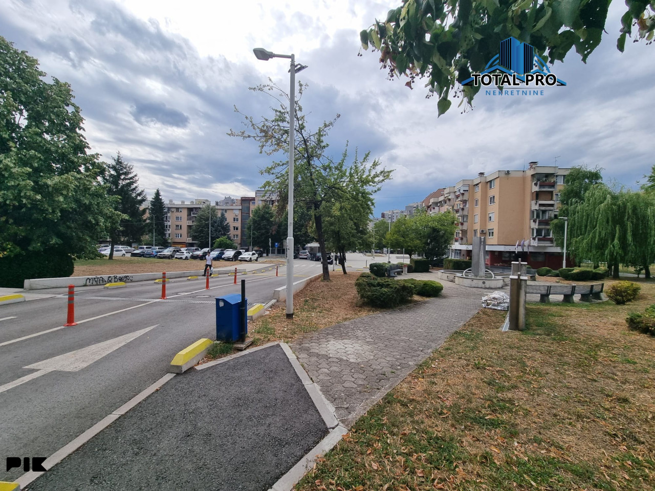 TOTAL PRO/ Poslovni prostor 31,5 m2 / Alipašino Polje B faza 15