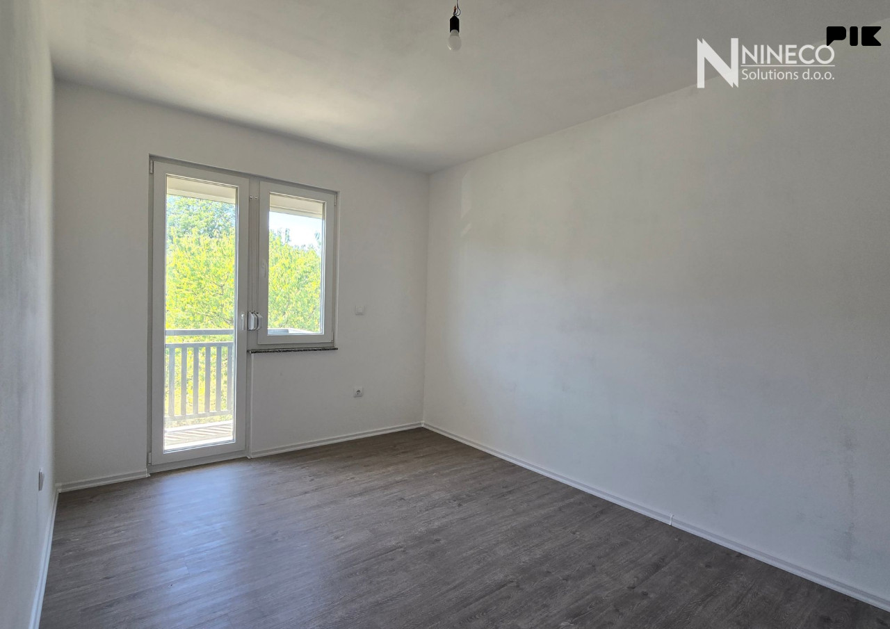 STAN - PETRIĆEVAC - BANJA LUKA - 76 m2 3