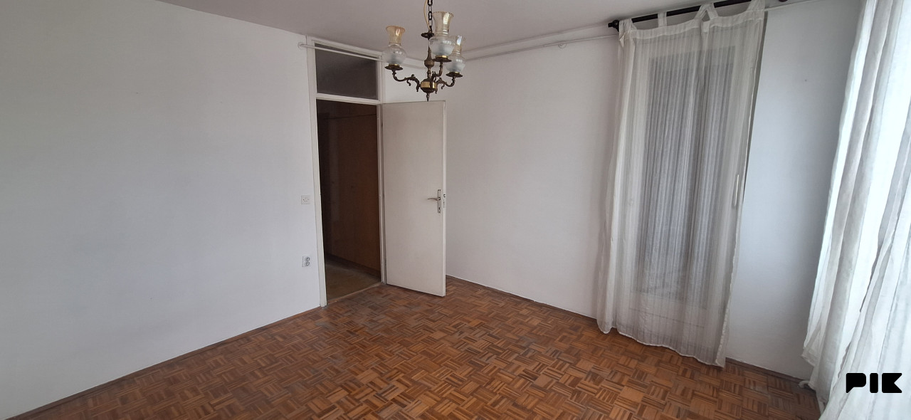 Prodaja Stan Hrasno trosoban 71m2 + lodja i dvije terase(18m2) 14