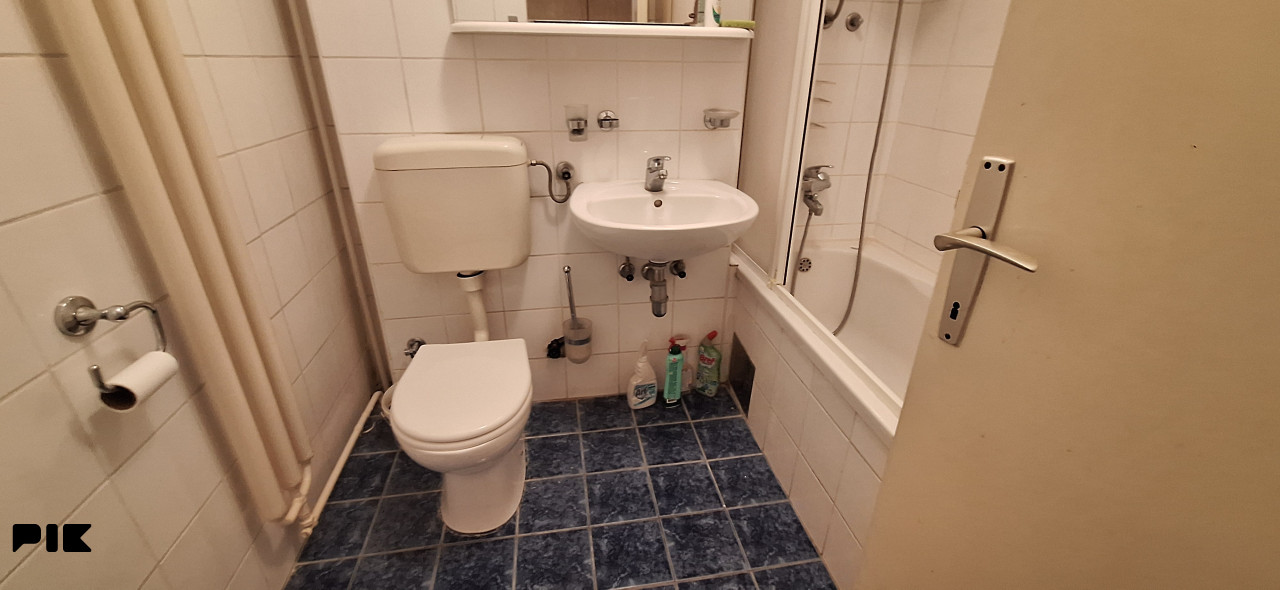 Prodaja Stan Hrasno trosoban 71m2 + lodja i dvije terase(18m2) 23