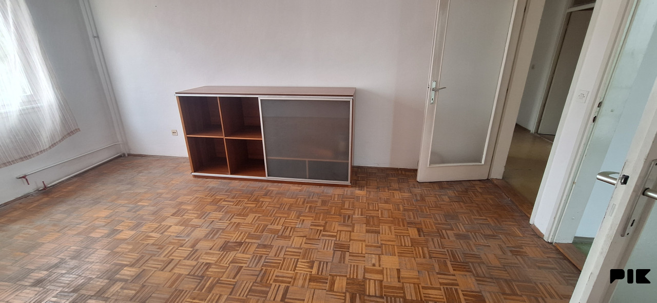 Prodaja Stan Hrasno trosoban 71m2 + lodja i dvije terase(18m2) 10