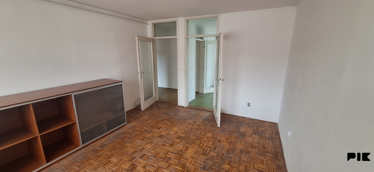 Prodaja Stan Hrasno trosoban 71m2 + lodja i dvije terase(18m2) 11