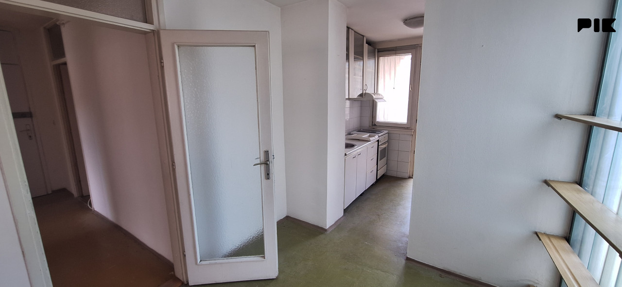Prodaja Stan Hrasno trosoban 71m2 + lodja i dvije terase(18m2) 22