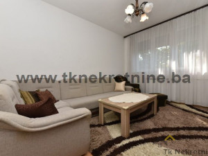 Adaptiran dvosoban stan 46 m2, niže spratnosti ,Miladije photo 2