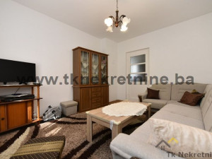 Adaptiran dvosoban stan 46 m2, niže spratnosti ,Miladije photo 3