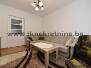 Adaptiran dvosoban stan 46 m2, niže spratnosti ,Miladije photo 4
