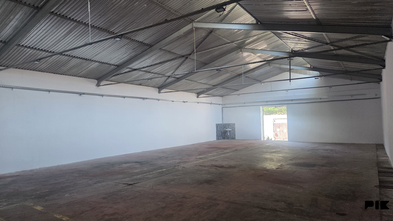 Skladišta i hale Konjic 255m2 4