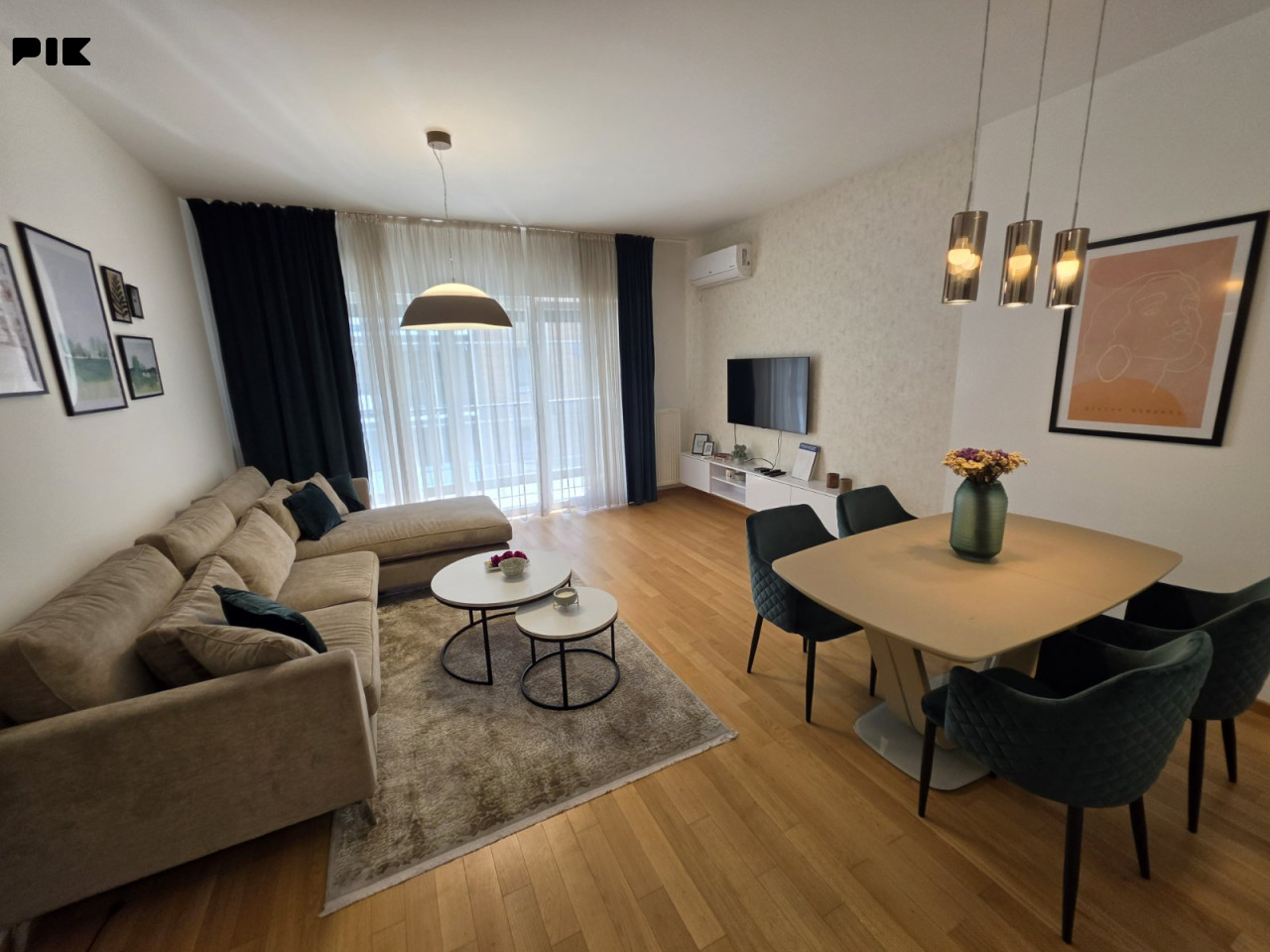 USELJIV STAN 85m2 JEVREJSKA ULICA, CENTAR, MODERNO NAMJESTEN 2