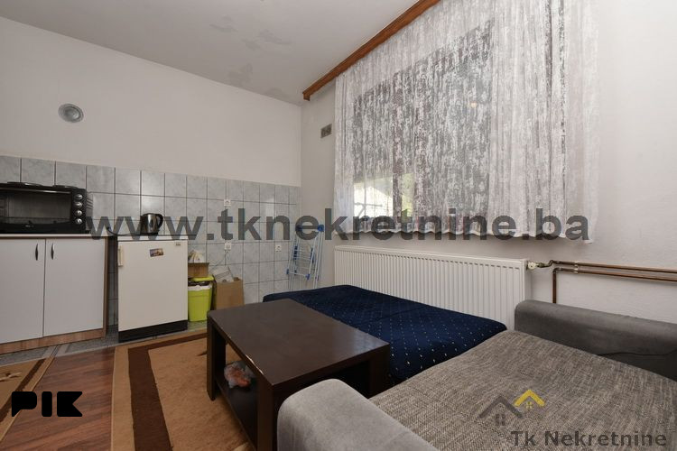 LUKAVAC-CENTAR! Adaptiran stan niže spratnosti površine 39 m2 6