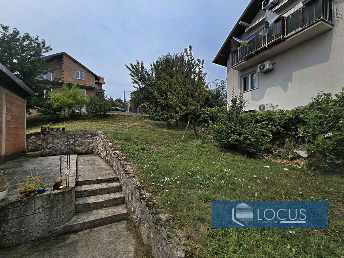 LOCUS: Kuća i dvorište, Miševići 13