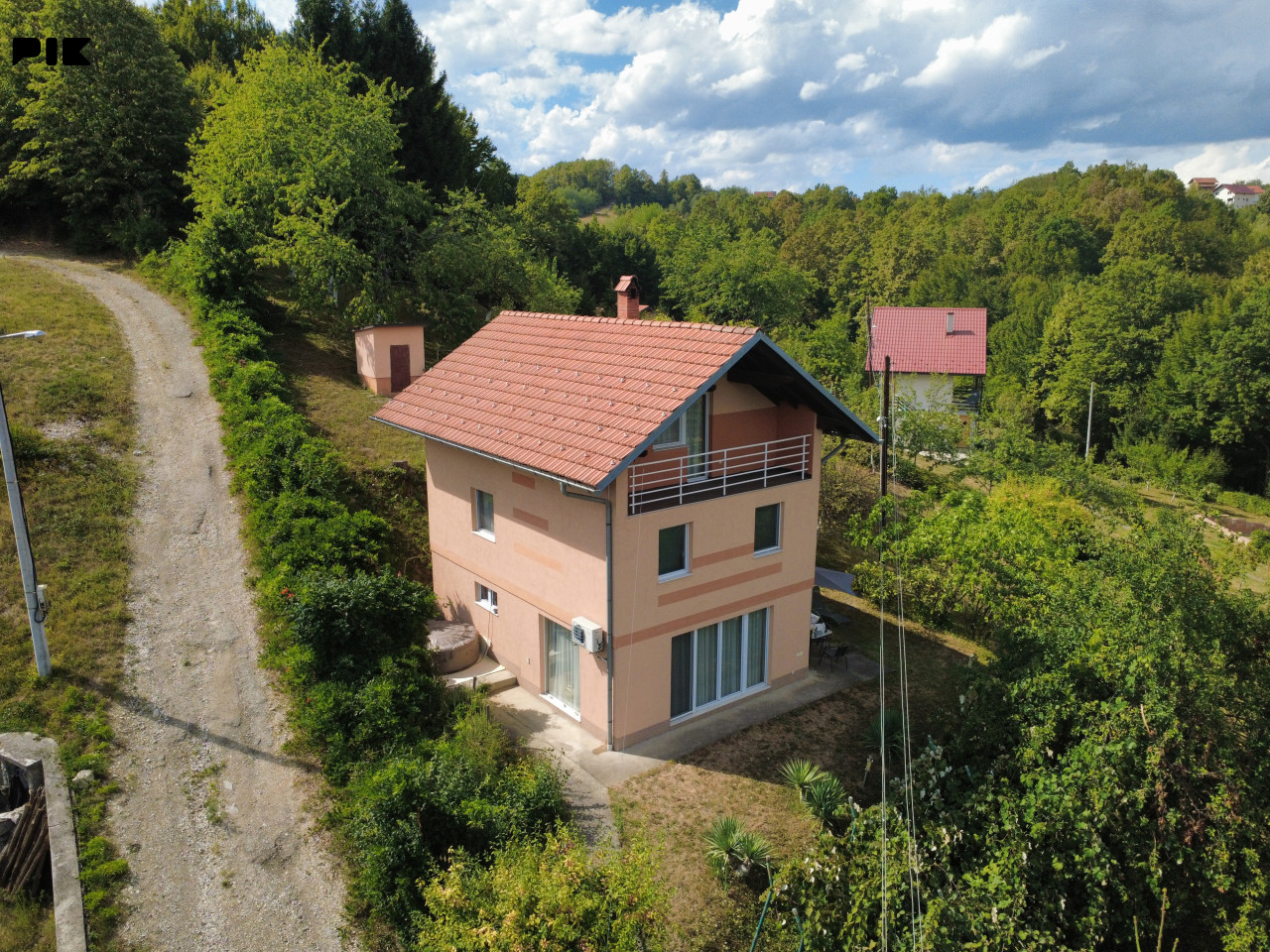 Kuća bez ulaganja, Lauš, Banja Luka 150m2