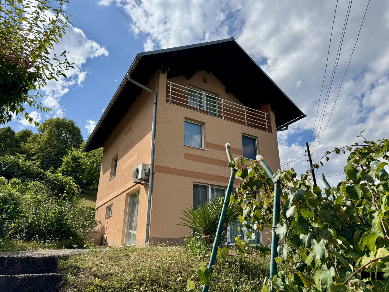 Kuća bez ulaganja, Lauš, Banja Luka 150m2 4