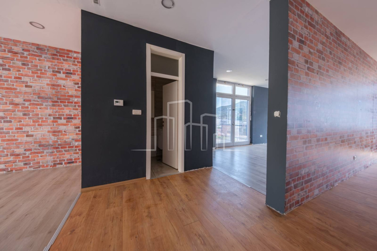 Poslovni Prostor za Najam Vogošća 144 m2 4