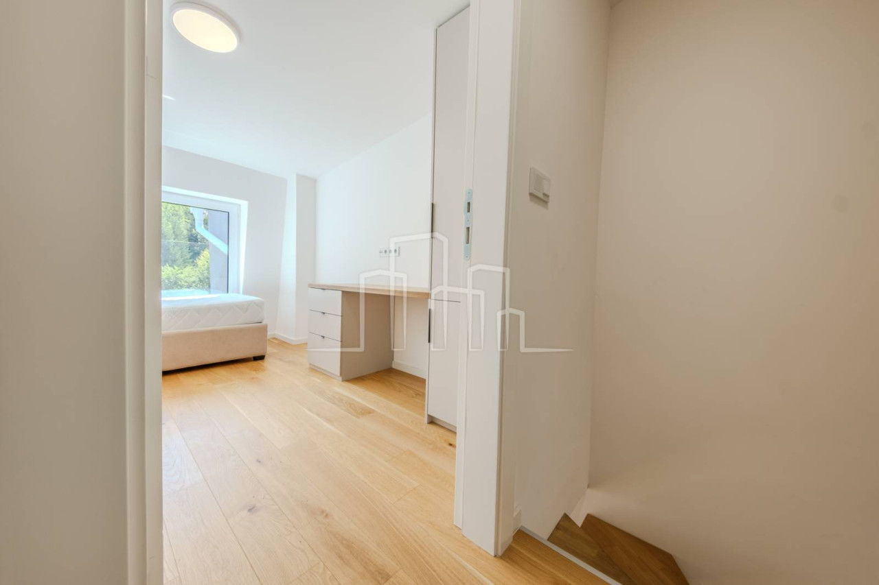 Prodaja nov opremljen dvoetažni apartman na Bjelašnici 10