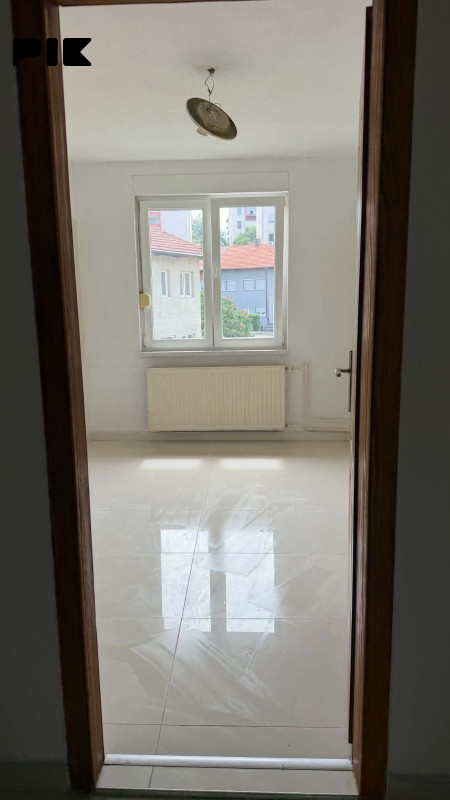 Stan Banovići 56m2 10
