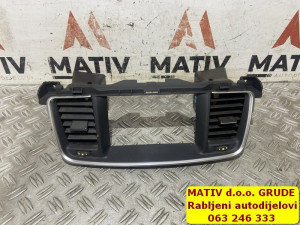 REŠETKA ventilacije Peugeot 508 2016 SREDNJA RV823
