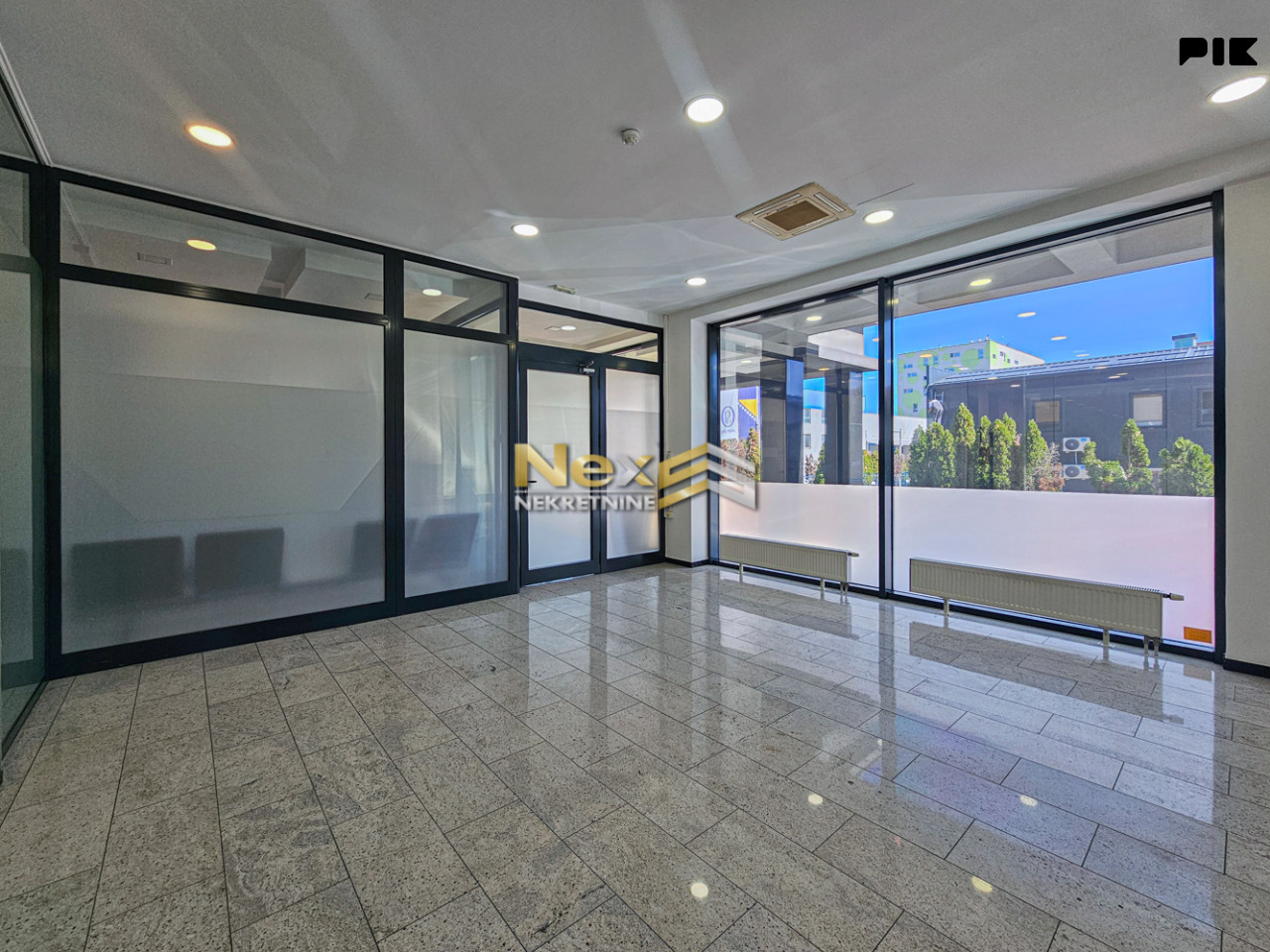 Višenamjenski poslovni prostor Stup/Ilidža 300 m2 5