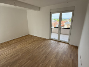 Stan Jelah Tešanj 72m2 BHD 2 photo 2