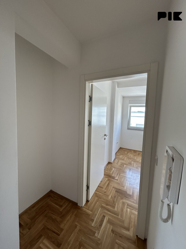 Stan Banja Luka 4