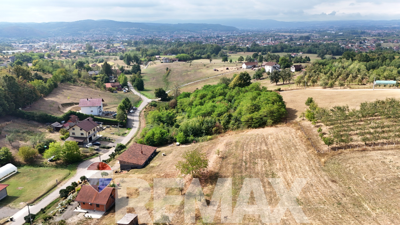 Na prodaju zemljište 7.686 m2 | Asfaltni prilaz | Glamočani 14