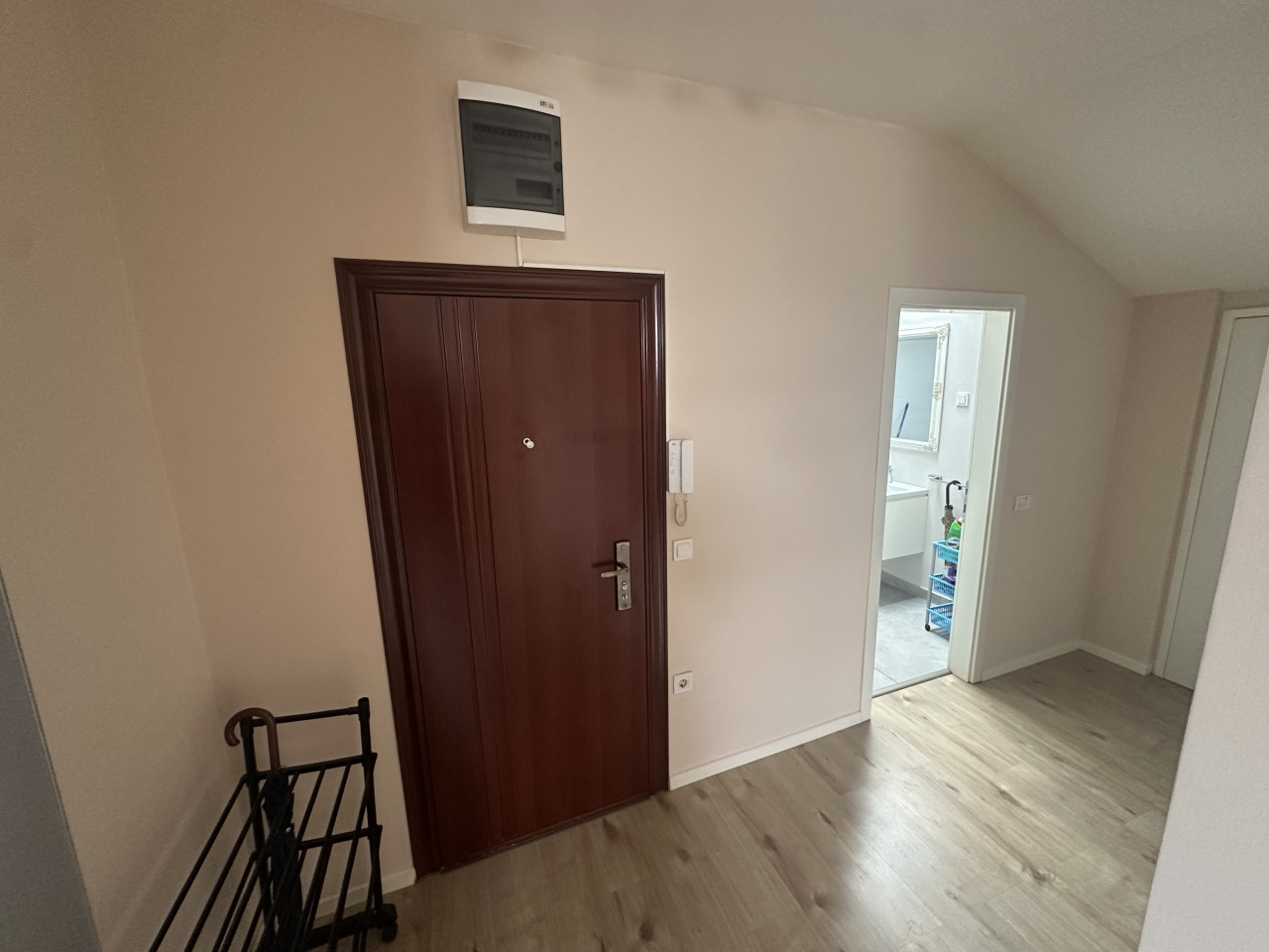 Komforan dvosoban stan - Rosulje - 53 m2 12