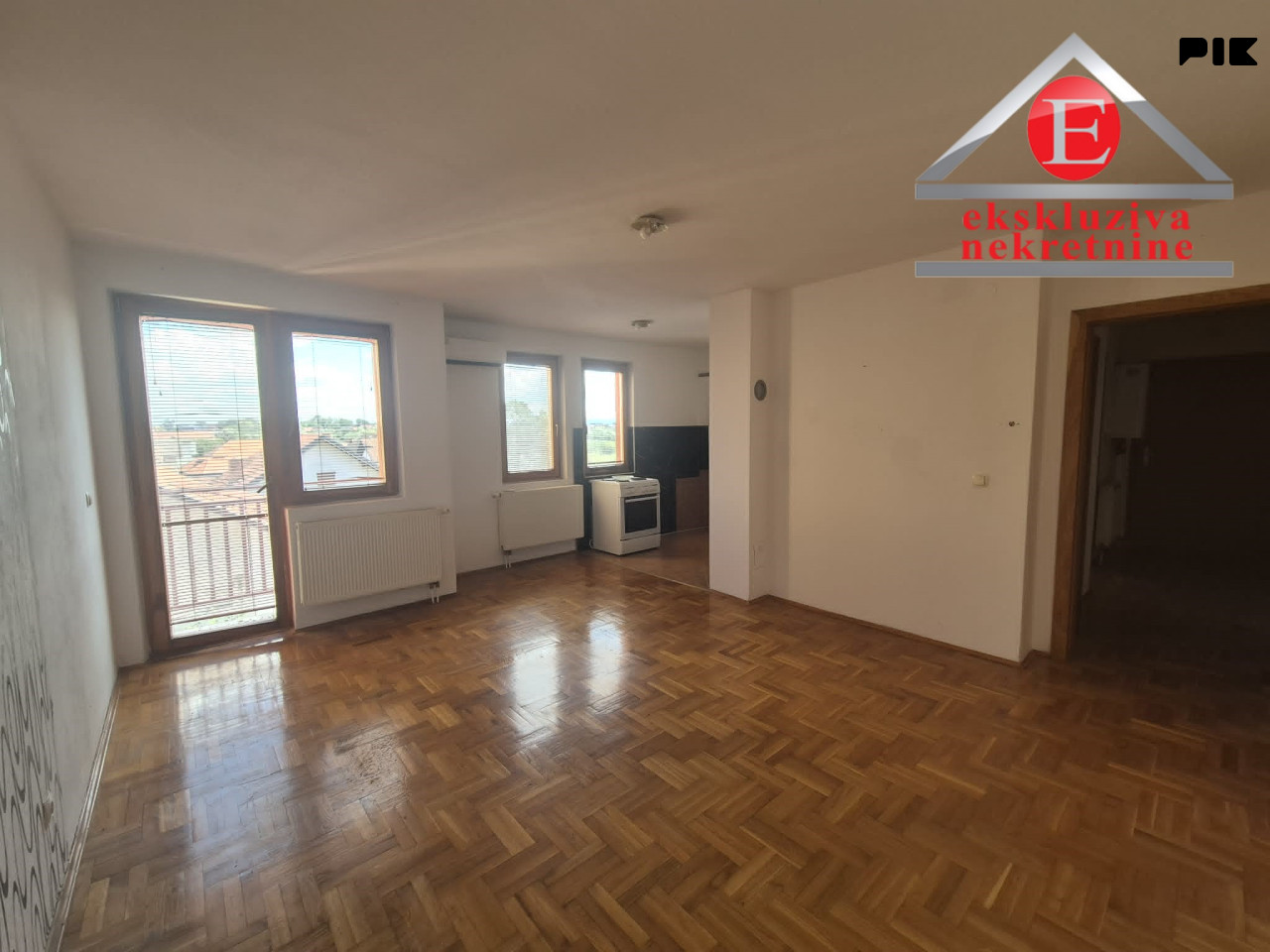 - KOLOBARA - Jednoiposoban stan površine 47m2 ID: 4306/ZP photo 3